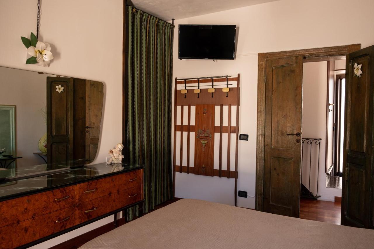 "Il Miglio" Country House Pettorano sul Gizio Buitenkant foto