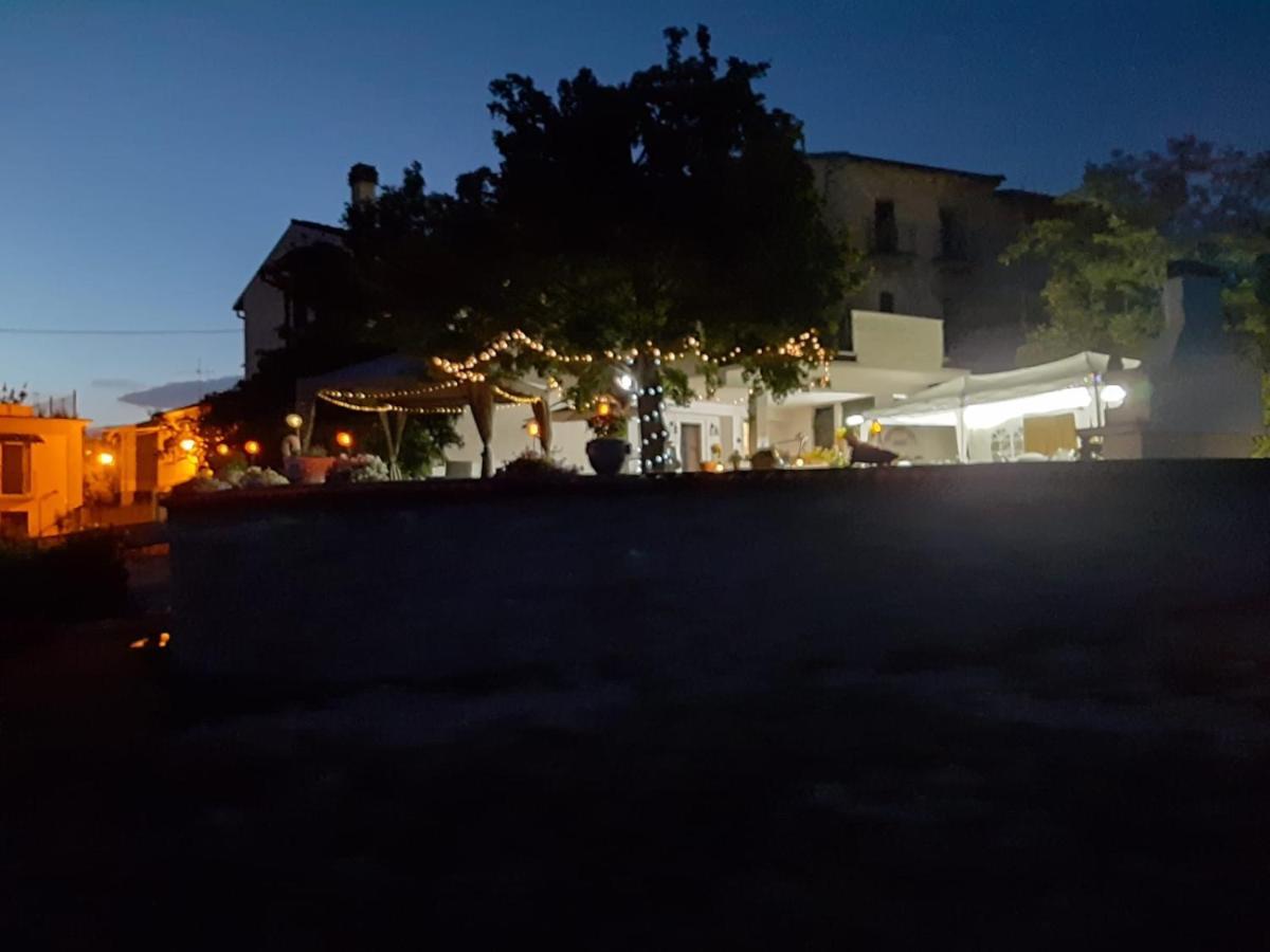 "Il Miglio" Country House Pettorano sul Gizio Buitenkant foto